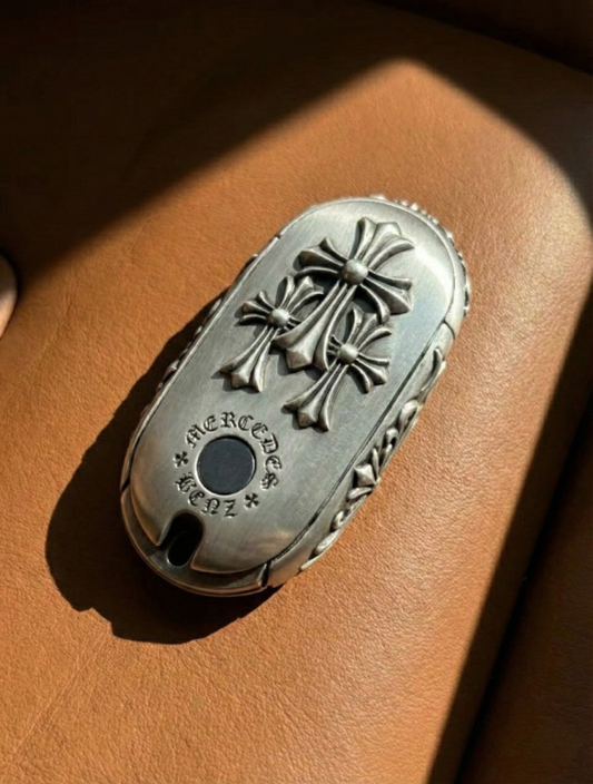 Gothic CrossβEngraved 925 Sterling Silver Key Case for 3rd-Generation Mercedes-Benz Smart Keys (2 Styles)